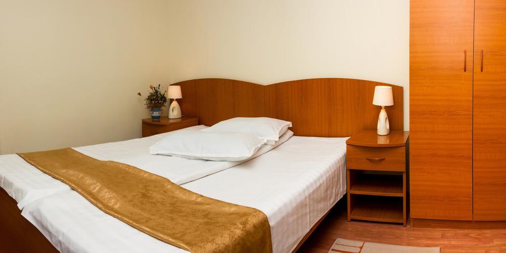 Hotel Riviera Sinaia Ruang foto