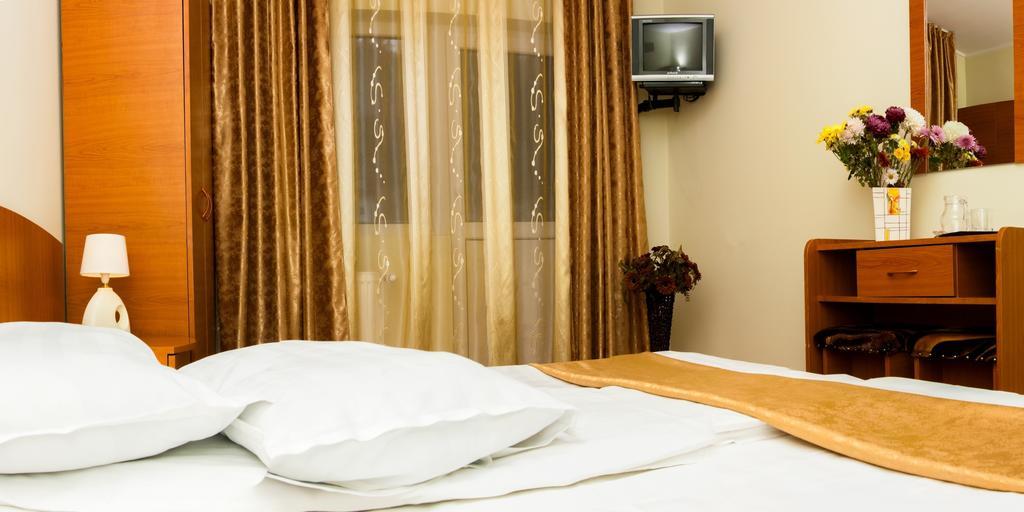 Hotel Riviera Sinaia Ruang foto